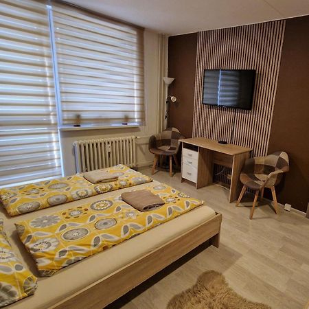 Apartman Valentina Zlín Exteriör bild