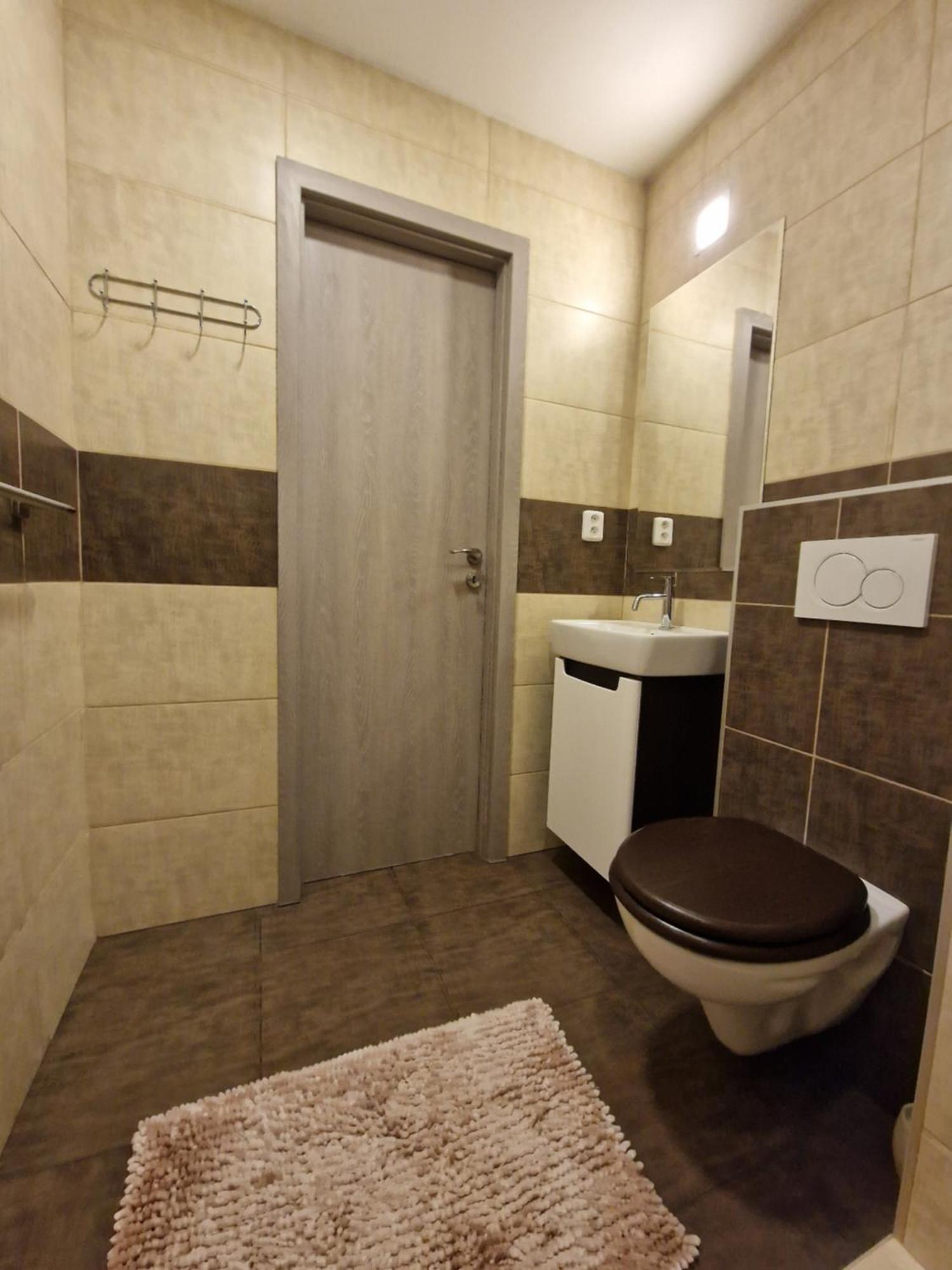 Apartman Valentina Zlín Exteriör bild